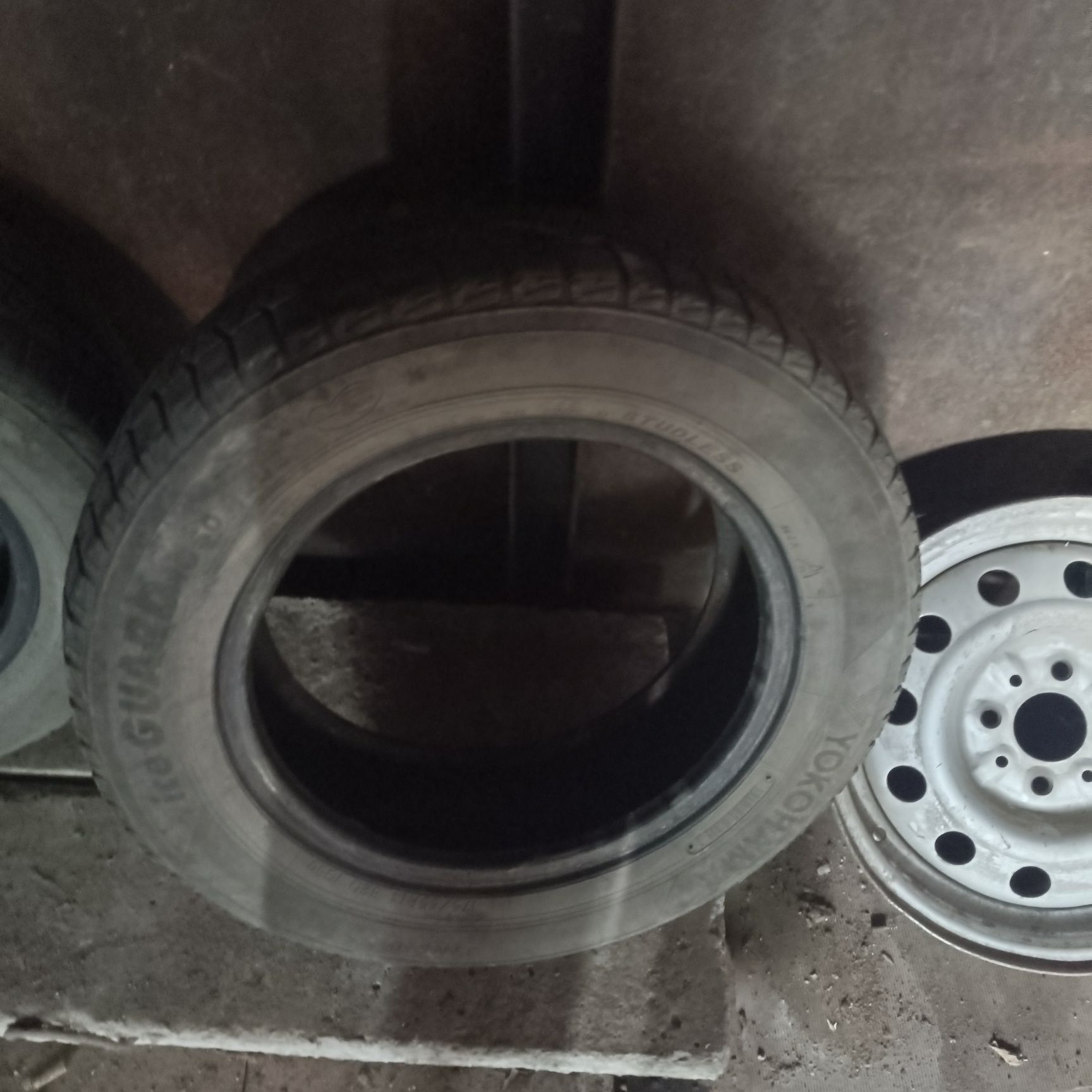 Резина 175*65r14 всесезонная