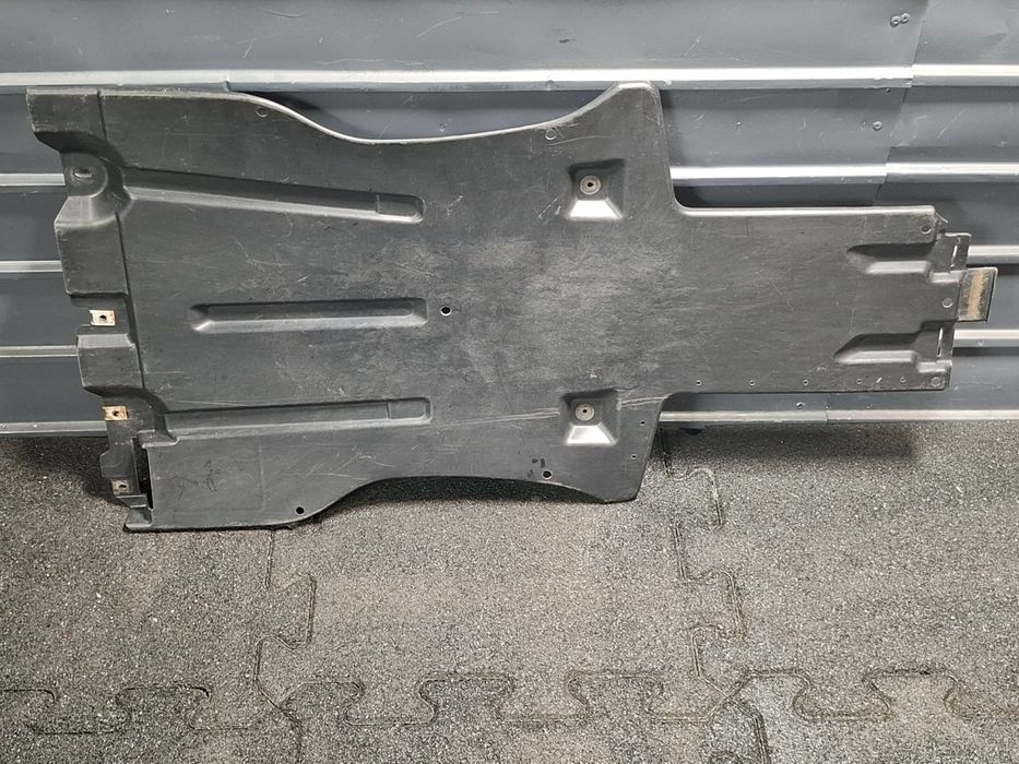 Scut motor VOLKSWAGEN TOUAREG 7LA, 7L6, 7L7 2002 - 20133.0 V6 TDI BKS,