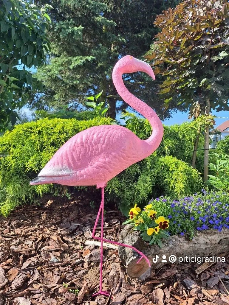 Ornament flamingo roz din plastic