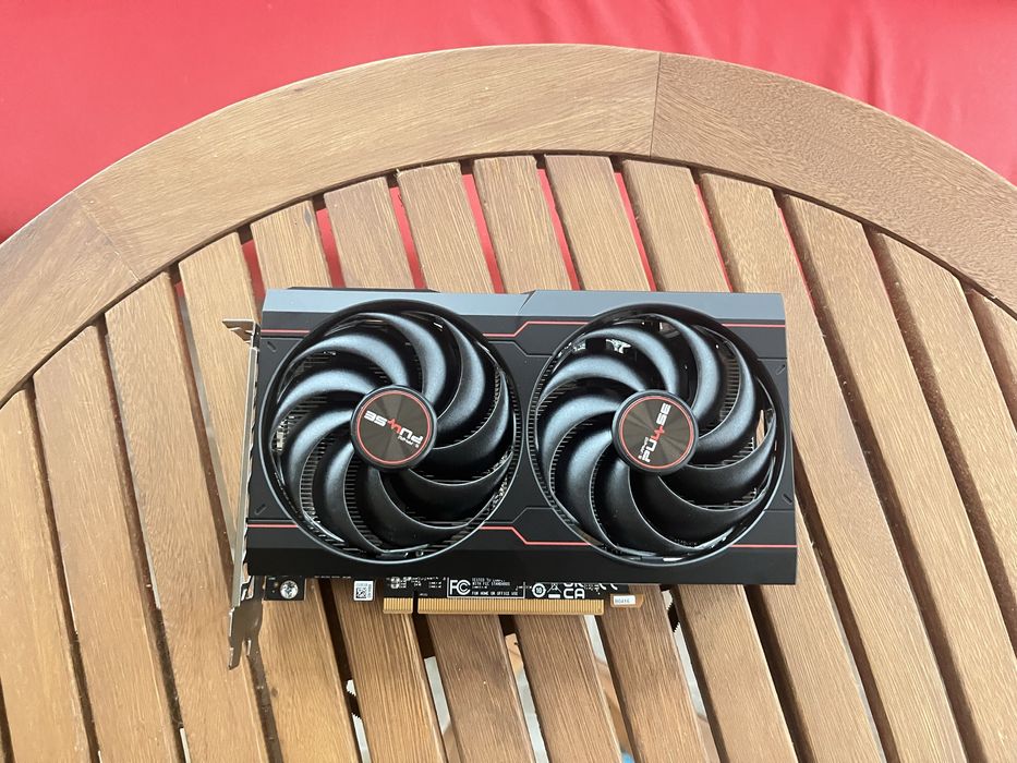 Видео карта Sapphire Radeon RX 6600 PULSE 8 GB GDDR6 128-bit
