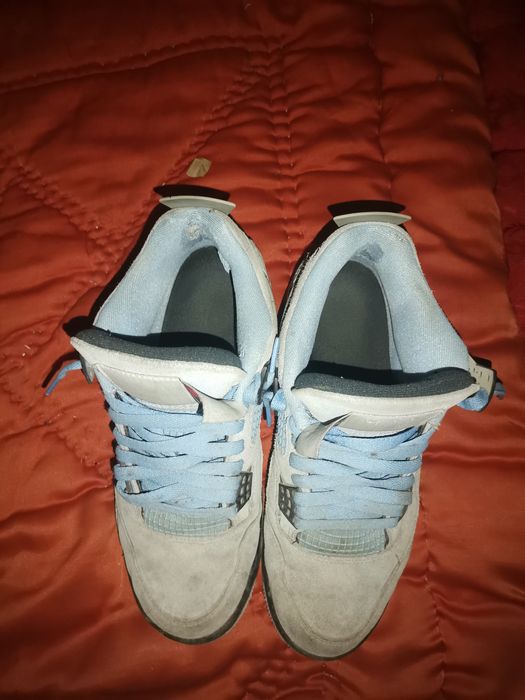 Jordan 4 unc mărimea 42