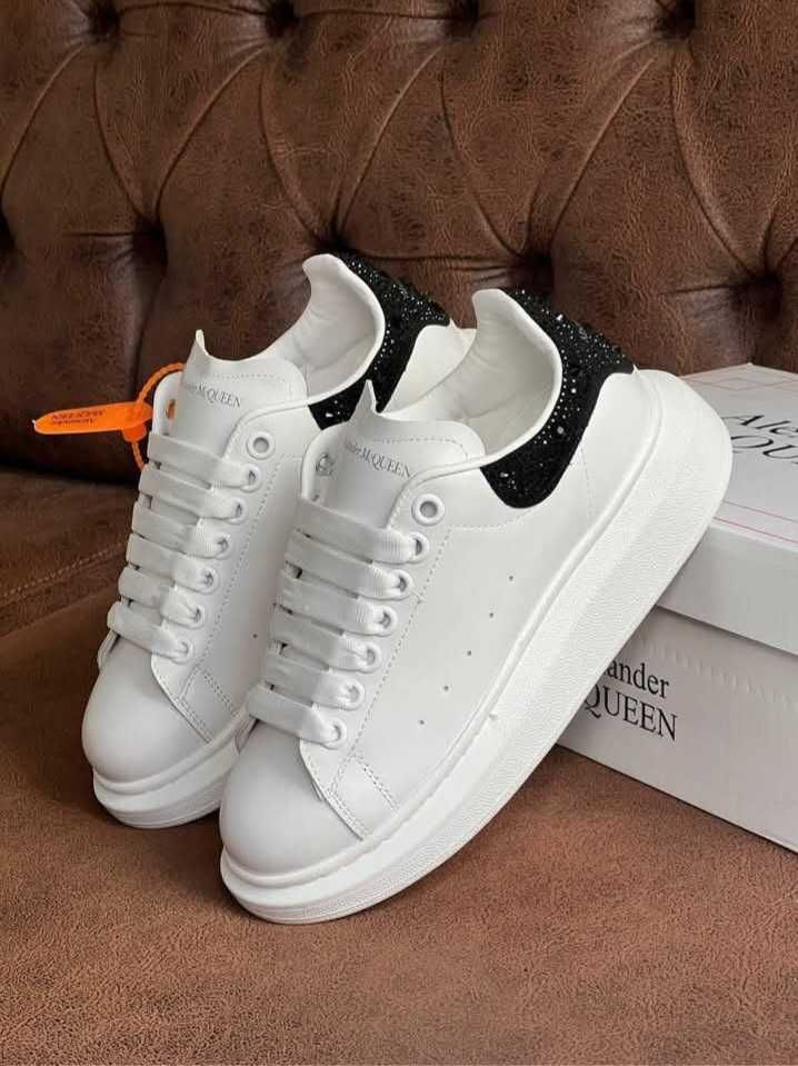 Дамски обувки кецове Alexander McQueen маратонки