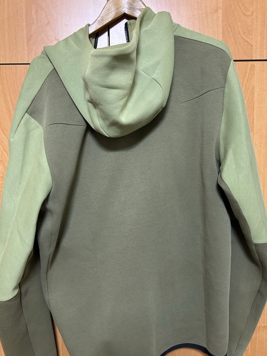 Nike tech fleece