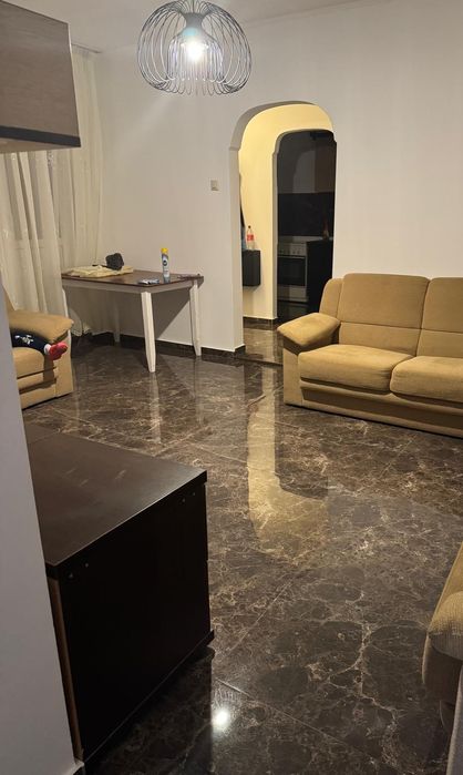 Proprietar, vand apartament 2 cam ion mihalache- zona ciuperca/Domenii