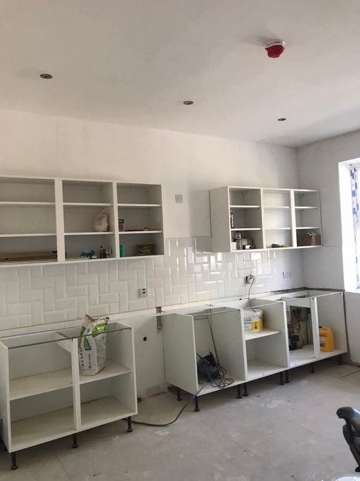 Executam lucrari in domeniul constructiilor