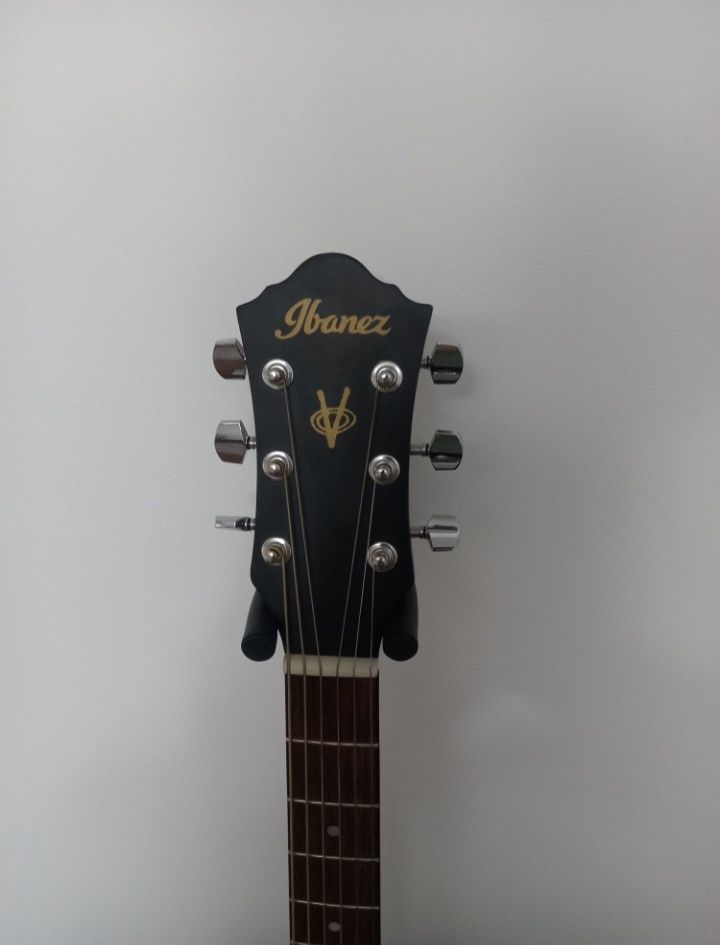 Chitara Acustica Ibanez