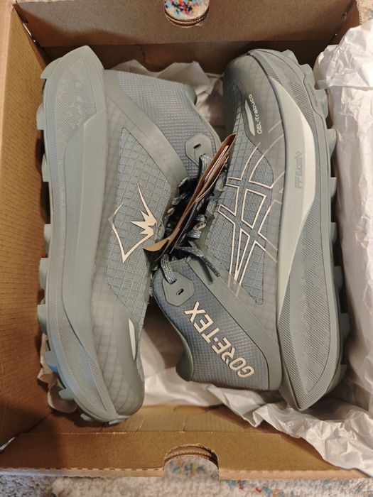 Smighete gore tex asics trabuc MT mid 40.5 PRET FIX