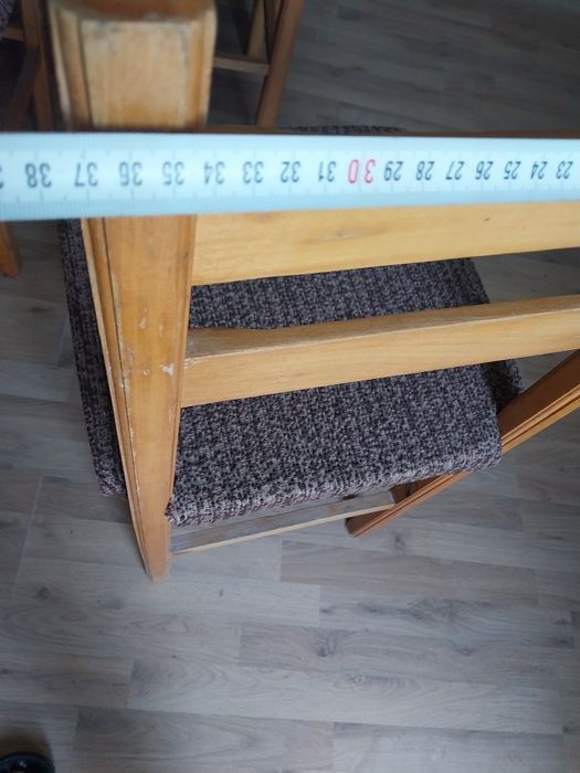 Scaune tapițate  din lemn de fag fiert