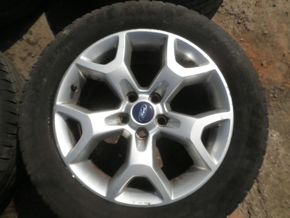 Jante 17" cu anvelope 235/55/17 Ford Kuga 8V41-1007-BA 8V411007BA 7.5J ET 52.5