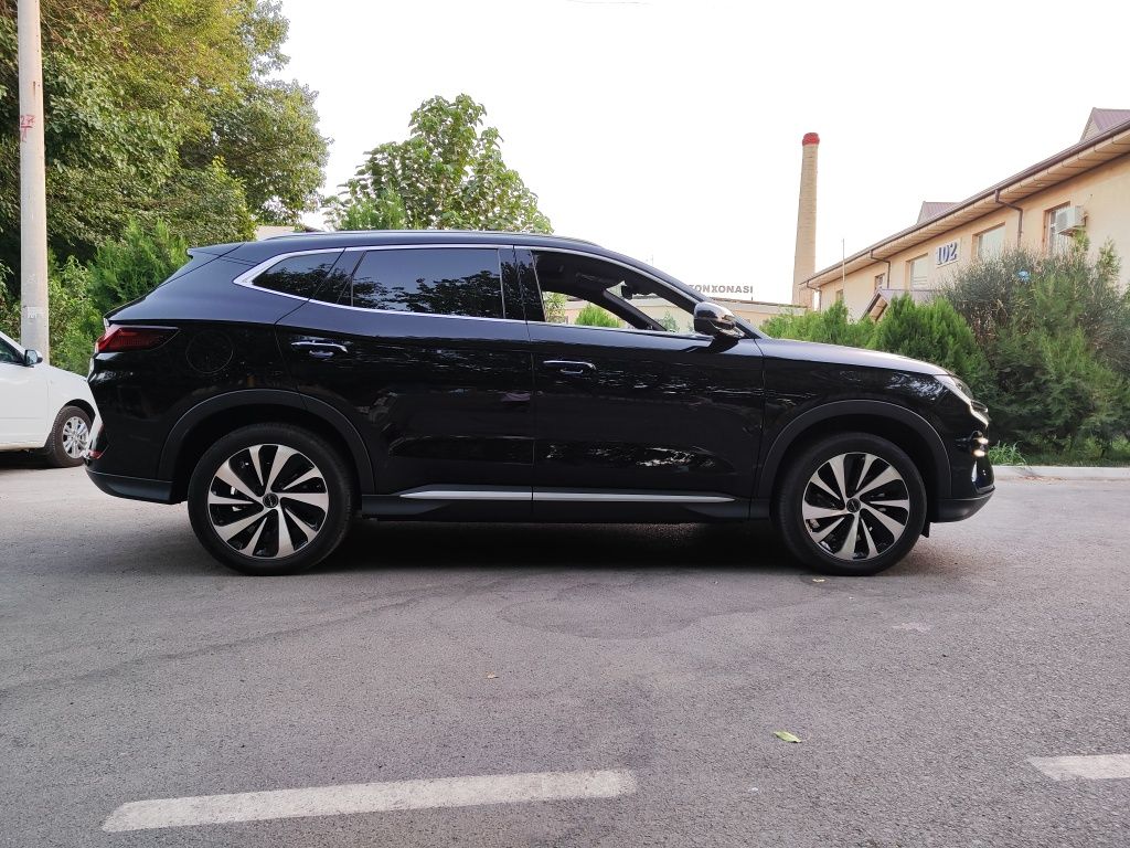 Продам, Сотаман, срочно у'зимизни мошинам Byd song champion honir 605