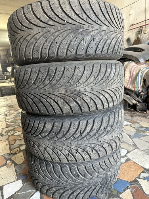 Продам шины зима шипы