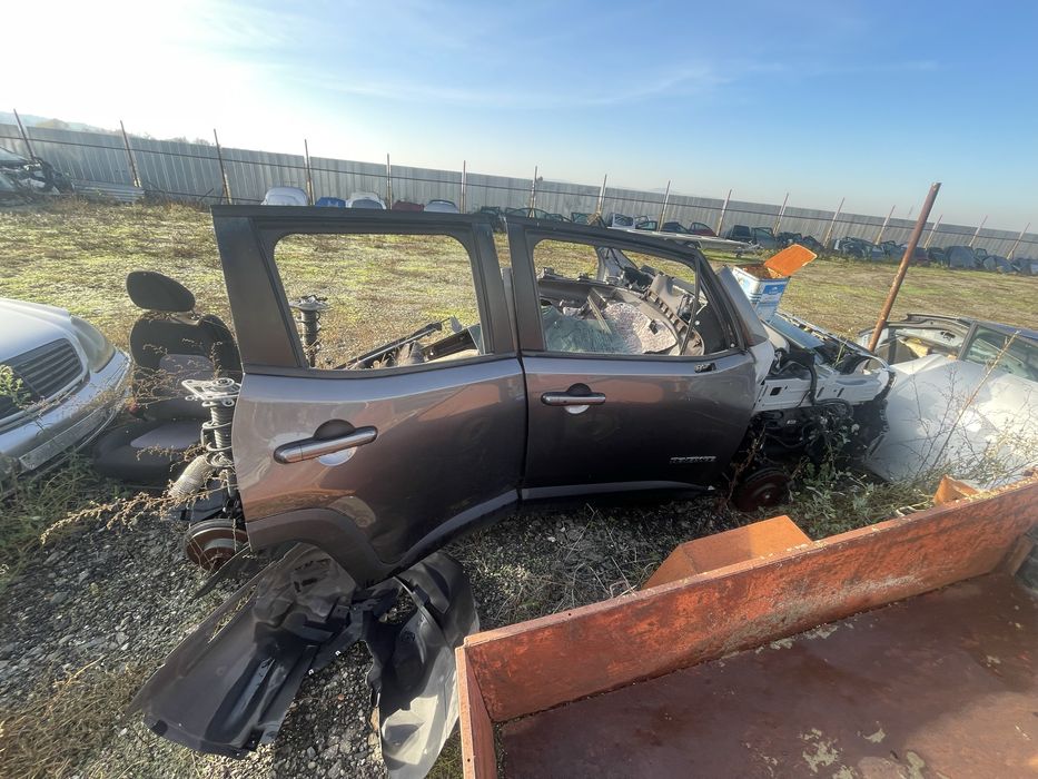 Jeep Renegade 1.6 на части