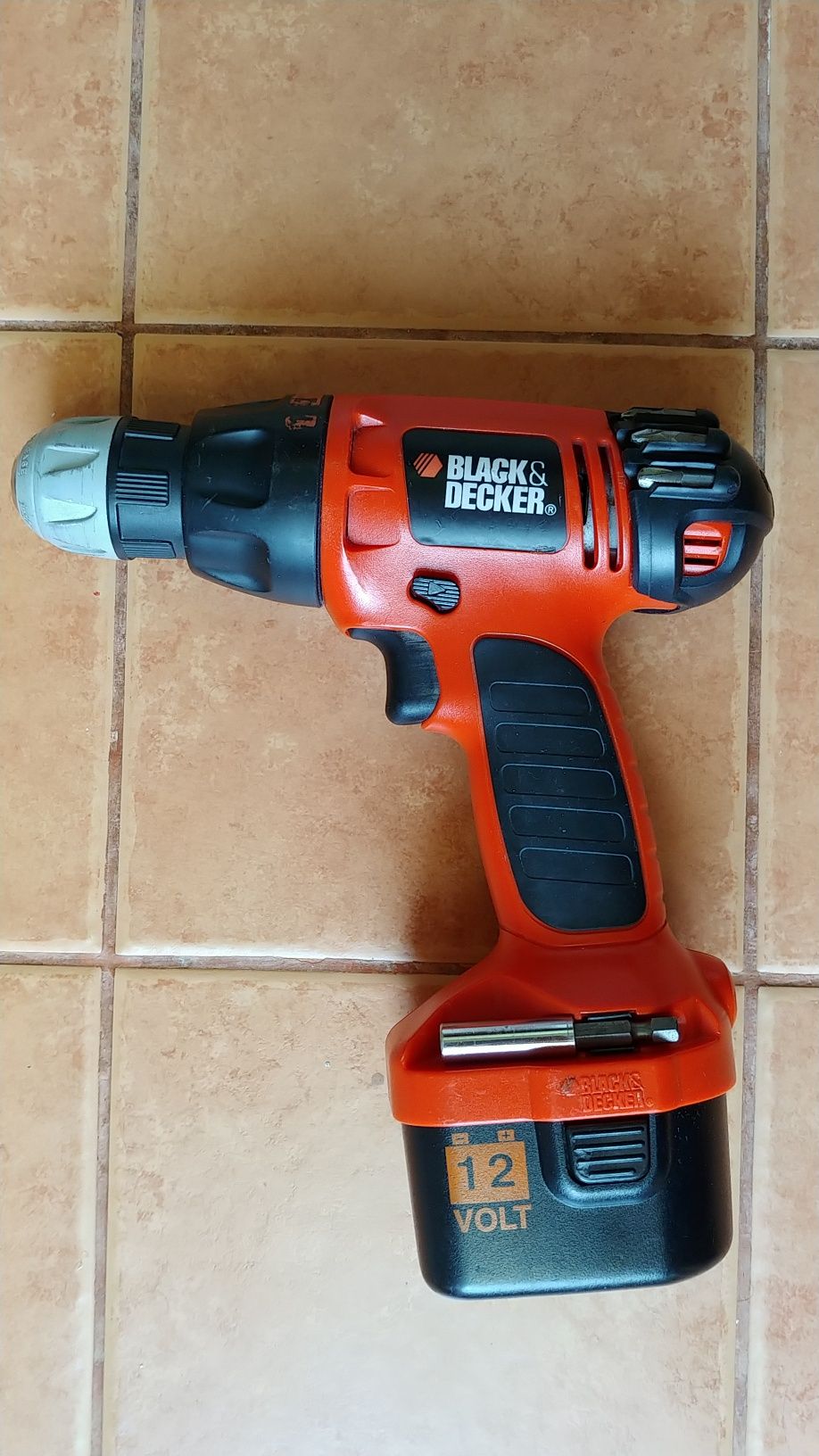 Filetanta Black & Decker acumulator surubelnita bormasina