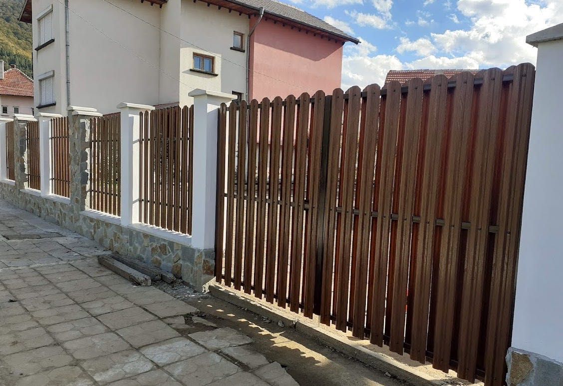 Метална ограда с декоративни профили - Оградки Бг промо 10% май