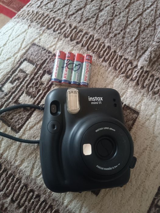 Фотоаппарат Инстакс
