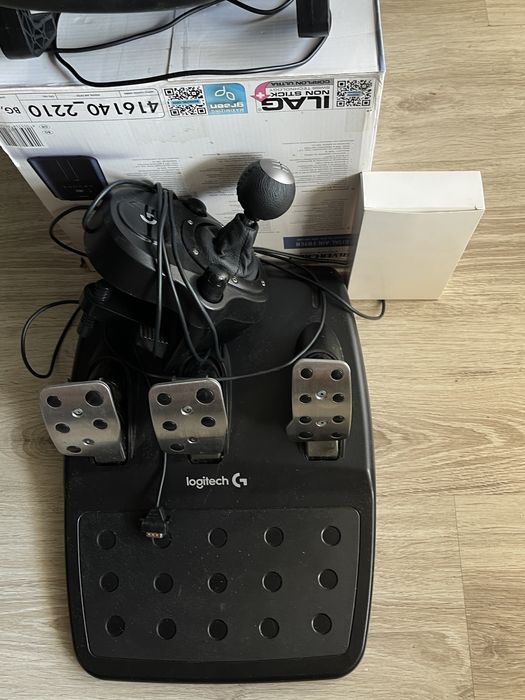 Logitech G29 Full Option Гейминг Волан Лоджитек Г29 игри педали лост