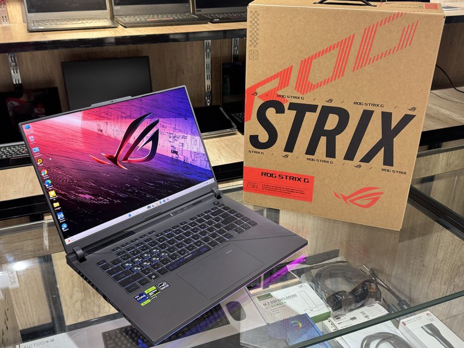 Asus Strix G16 на гарантии до 2027