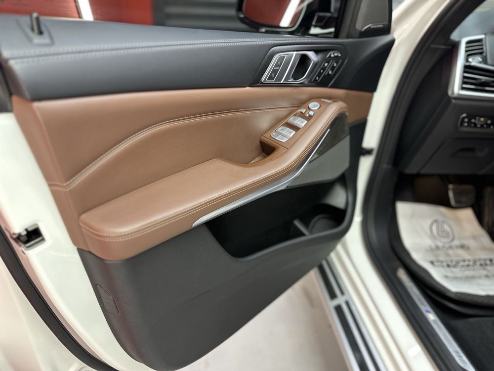 BMW X7 Xdrive 40i full options 2020 год