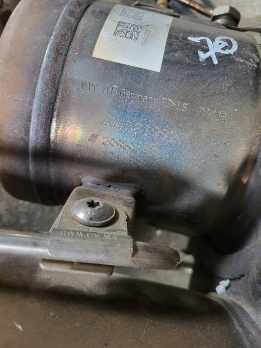 Filtru particule DPF Catalizator cu ad blue motor 2.0 tdi DFG VW