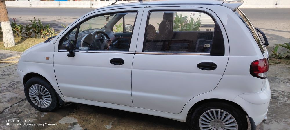 Matiz mx lux sotiladi