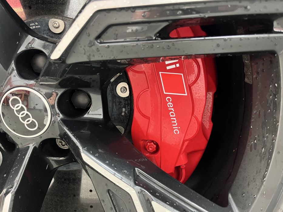 Audi RS6 C8,Mhev,Ceramic,Carbon,B&O,Full, import