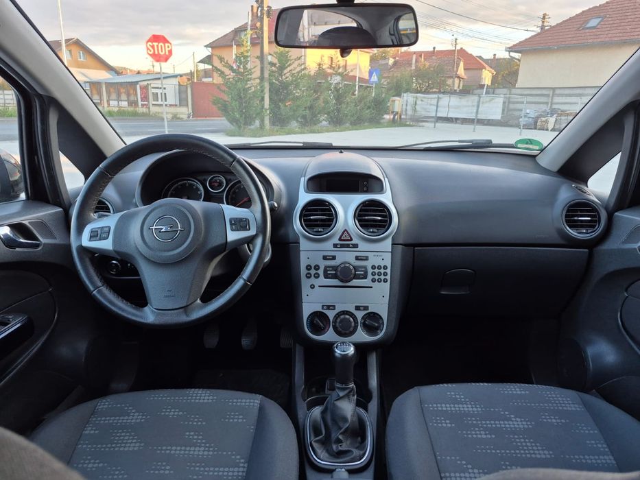 Opel corsa 1.2 benzină euro 5