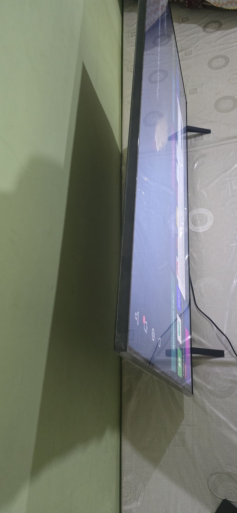 Lg telvizir 165x65