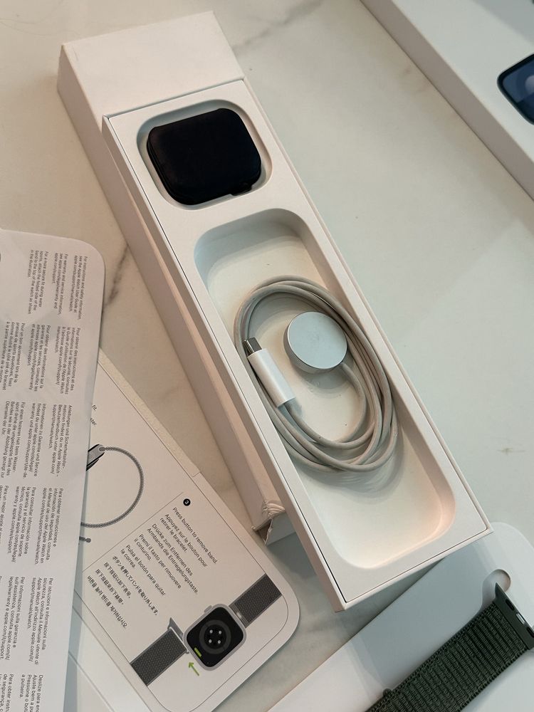 Apple watch 9 45mm midnight