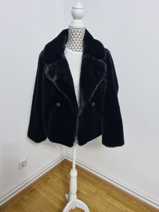 Blanita artificiala de la Stradivarius (mar.XS)