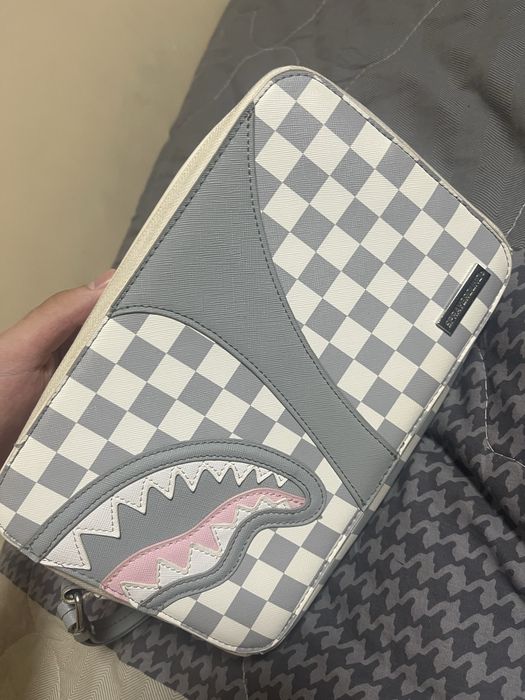 Чанта Sprayground-рядка