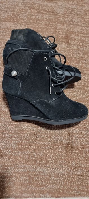 Ghete Michael Kors și Adidas dama