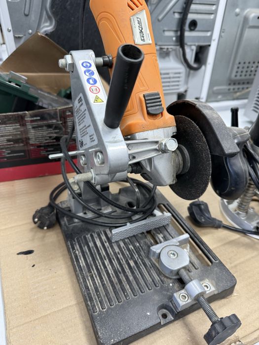 Продавам два електроинструмента в работещо състояние: