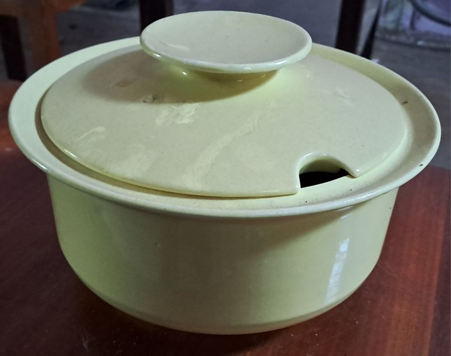 Oala ceramica pentru bucatarie