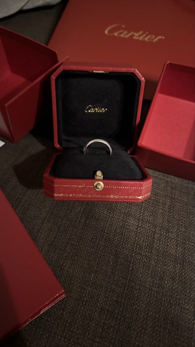 Inel Cartier de platina