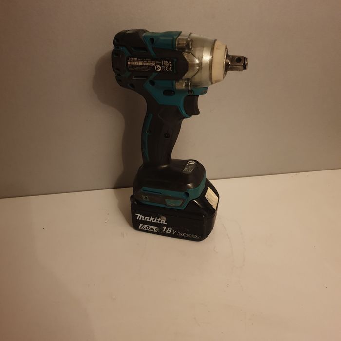 Makita DTW 285 Mașina de înșurubat Brushless 5.0AH Li-Ion 280Nm