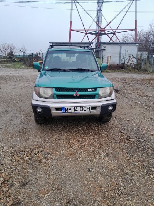 Mitsubishi pajero pinin 2.0l 5 usi 4x4