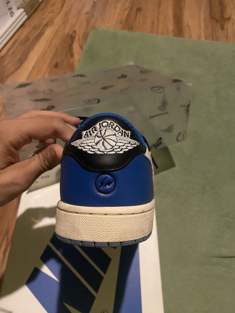 Jordan 1 Retro Low Travis Scott x Fragment