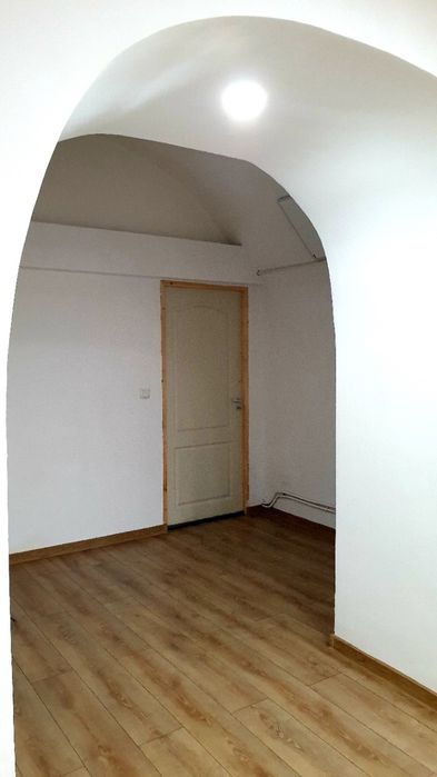 De inchiriat spatiu comercial ultracentral