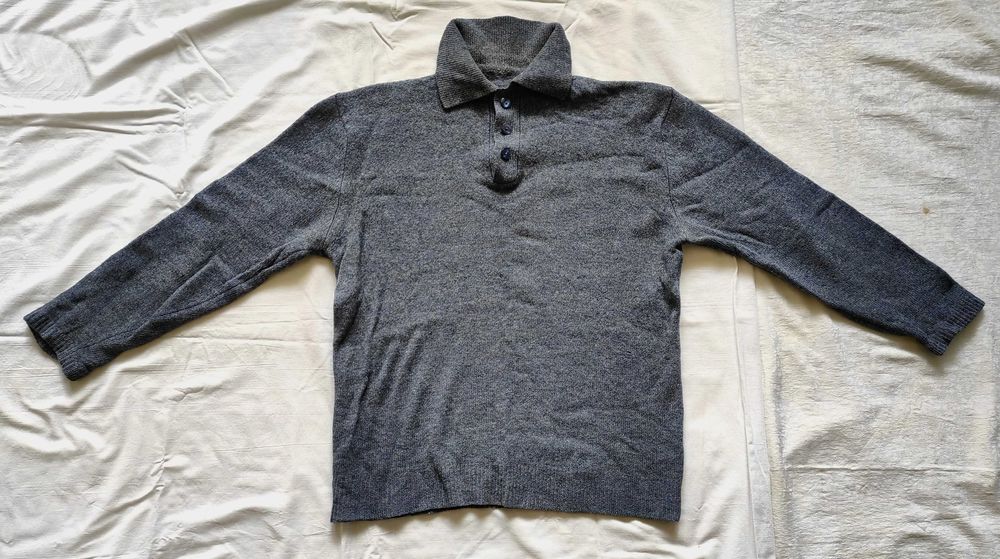 Продавам мъжки пуловери втора употреба