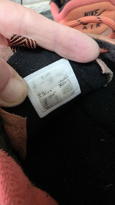 Оригинальные кроссы Nike