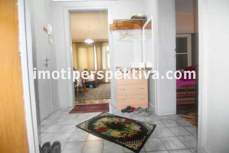 реф.13671 Голям имот в Мараша + 2 тавански стаи с опция усвояване