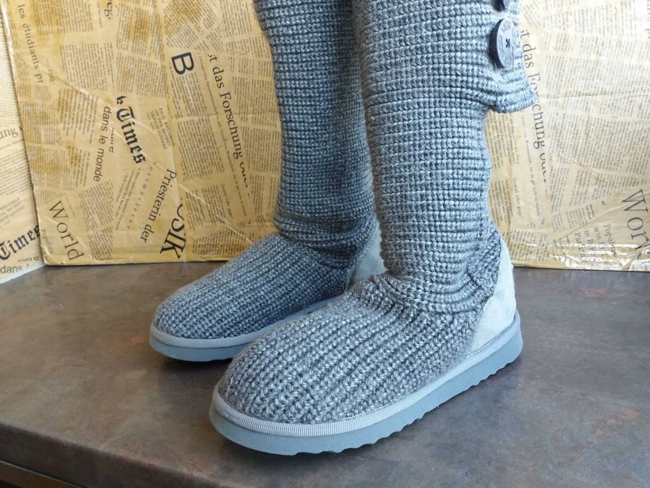 дамски ботуши,зимни обувки,боти,апрески,UGG номер37