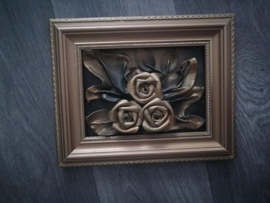 Картина кожа на стену