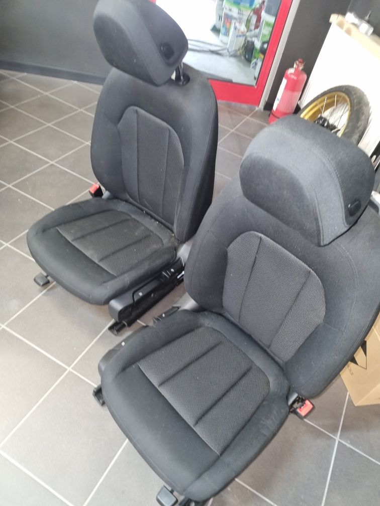 Scaune fata ,bancheta spate , interior textil BMW X3 G01 2021