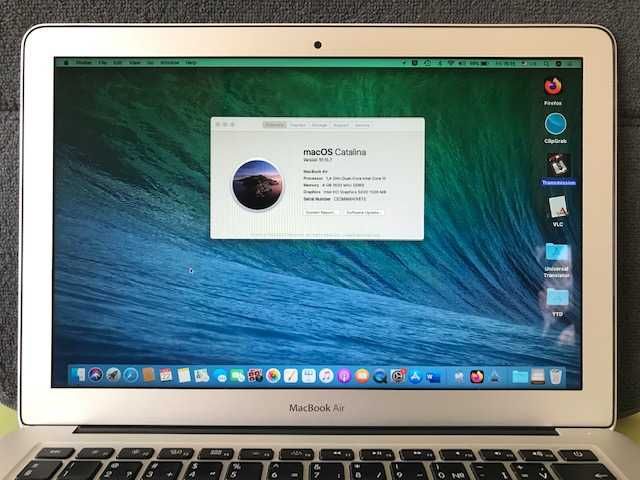 Macbook Air 13-inch 256GB 4GB Ram i5