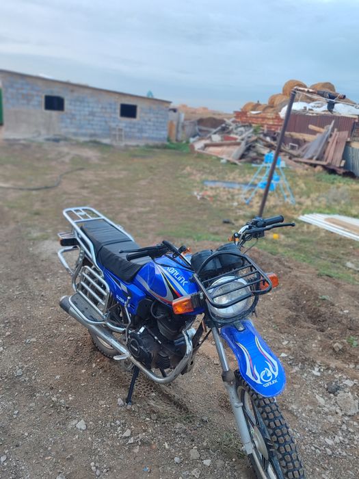 Мотоцикл сатам 200 куб