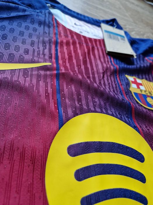 Tricou fotbal BARCELONA Lamine Yamal 25/26 PLAYER VERSION