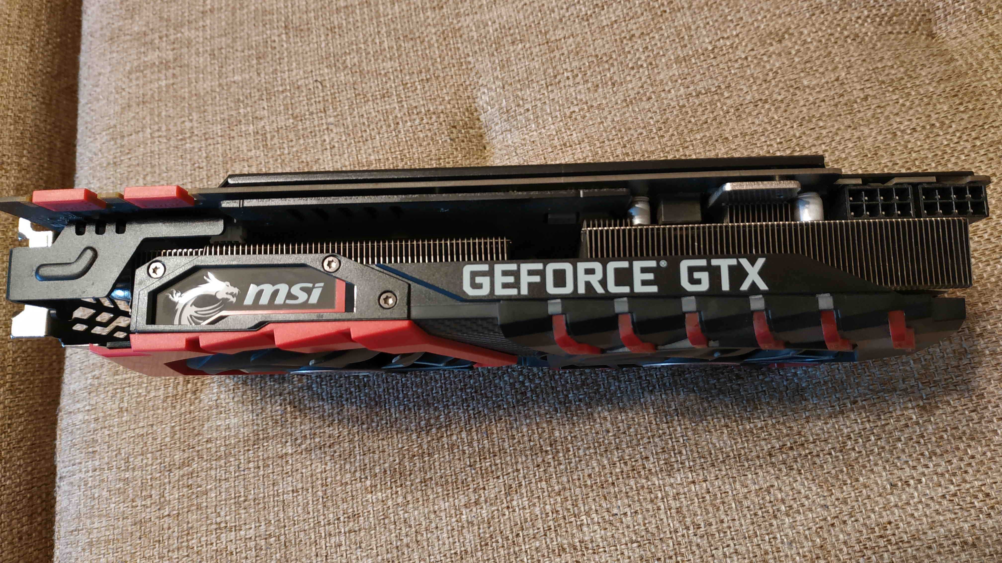 MSI GeForce GTX 1080 Ti GAMING X 11GB 352-bit ca noua sigiliu pe surub