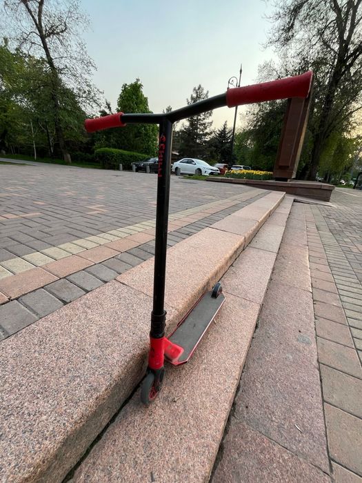 Продам самокат чили