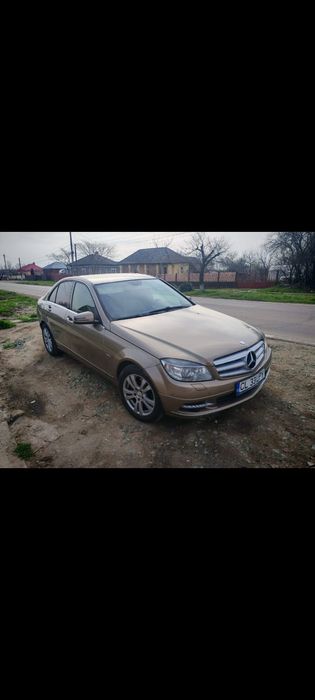 Vand c220 ,2011 proprietar